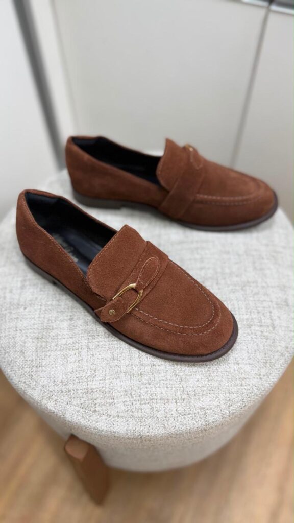 Mocassim Loafer Camurça Vitória
