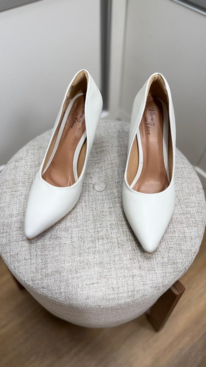Scarpin Clássico Off White Vitória - Imagem 5