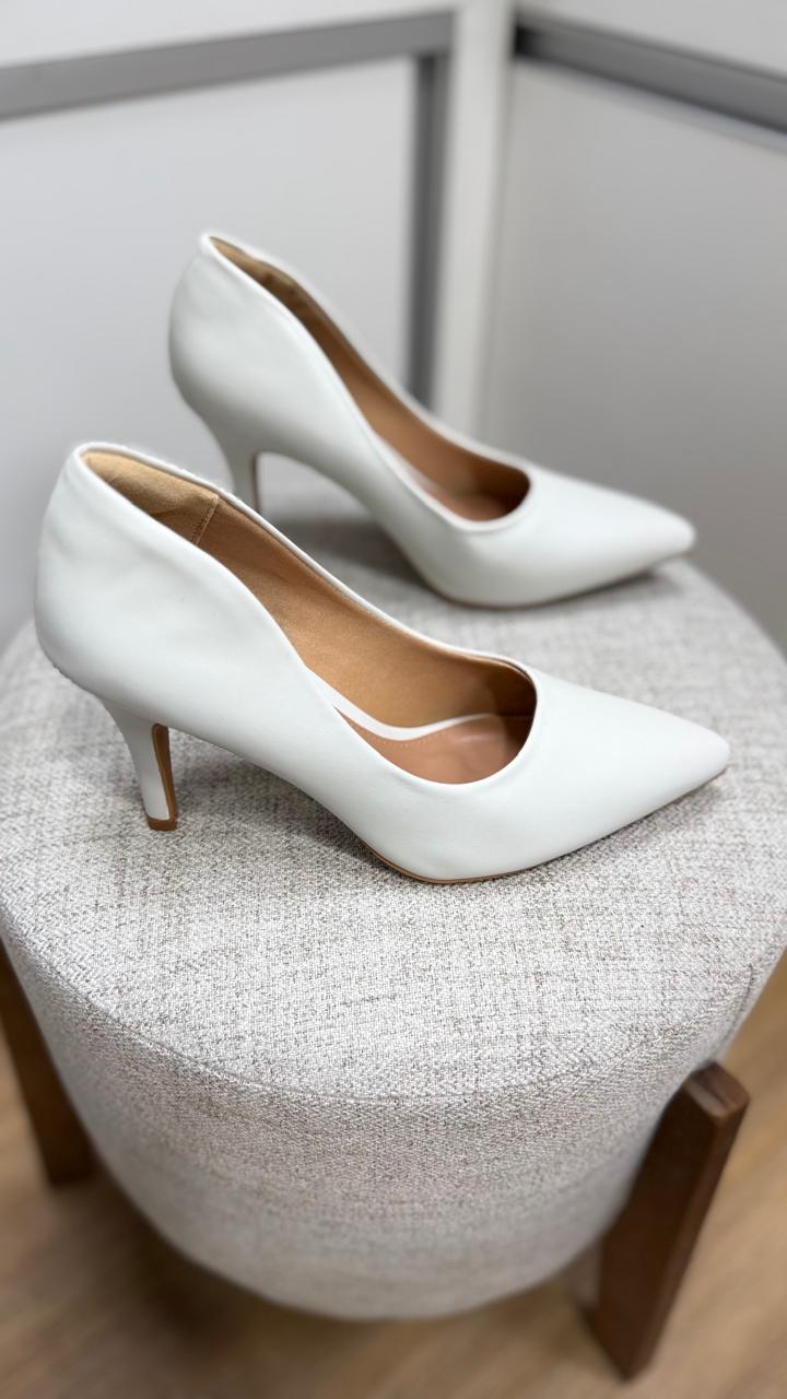 Scarpin Clássico Off White Vitória - Imagem 3