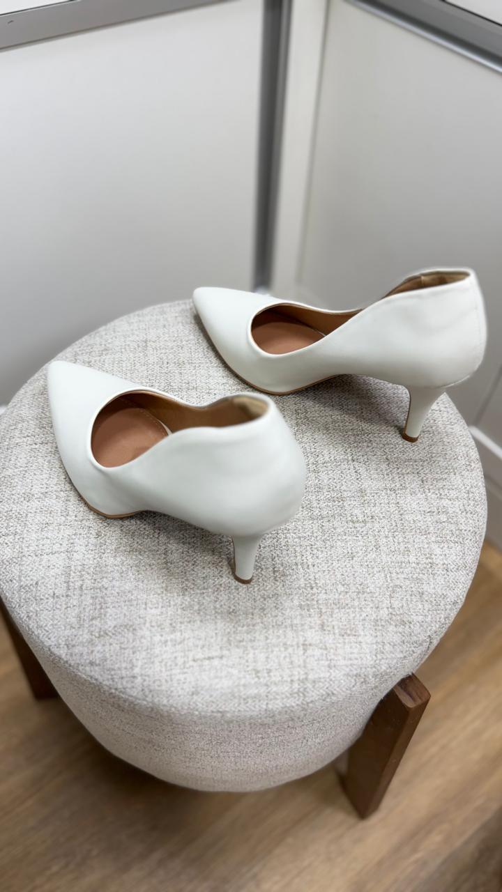 Scarpin Clássico Off White Vitória - Imagem 4